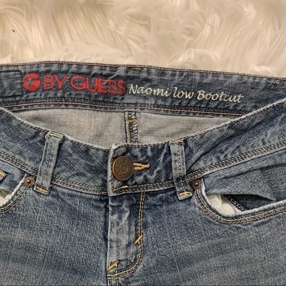 G by Guess Naomi Low Bootcut Jean Medium Wash - Picture 8 of 9